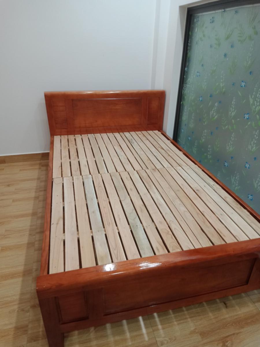 Giuờng Gỗ Xoan 1m2*1m9